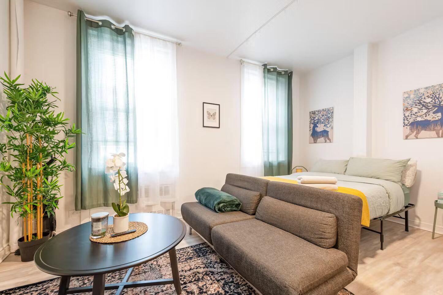 Cozy Fully Furnished Studio Apartment for Rent in East Village, Manhattan